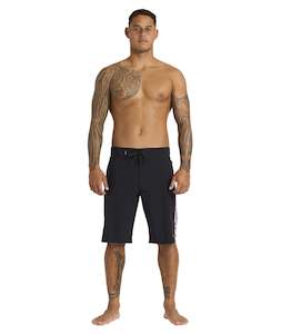 Bottoms: TAKARANGI BOARDSHORT 20 - BLACK