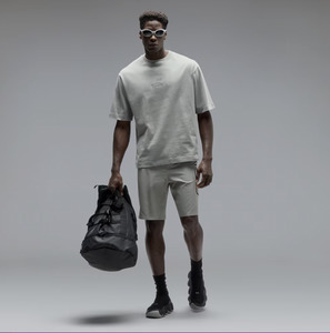 MTN RIDGE EMBROIDERED TEE - Cement