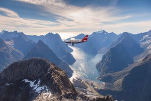 Milford Sound Tour, Cruise & Scenic Flight