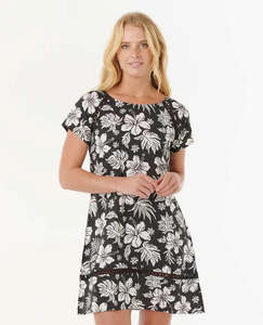 Womens Fashion: Keepsakes Shift