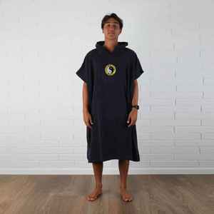 Wetsuit Accessories: Boys OG CF Hooded Towel