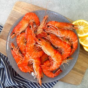 Whole Cooked XL Prawns - Saltwater Seafoods NZ