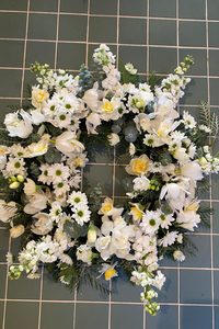 Products: Flower and Fruit Box - Samantha Rose Flowers Ashburton Florist NZ