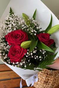 Valentine's Gift Card - Samantha Rose Flowers Ashburton Florist NZ