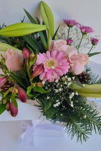 Products: Peony Rose Pamper Gift Sets - Samantha Rose Flowers Ashburton Florist NZ
