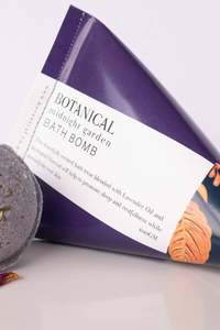 Peppermint, Vanilla + Green Clay Foot Soak - Samantha Rose Flowers Ashburton Florist NZ