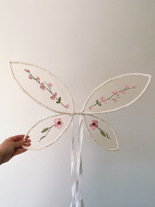 Products: Bundle - Pink Pixie - Fairy wings, wand and clip samanthastokesbridal
