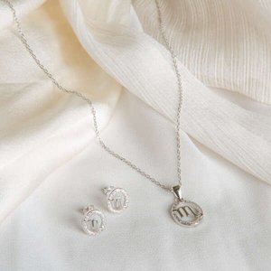 Products: s925 Silver Designed M Pendant With M Earrings And Including S925 Silver Chain