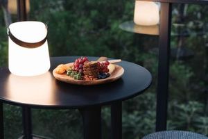 Rhode Island Lamp- Black