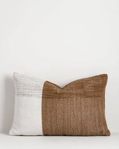 Baya Outdoor Finn Cushion 40x60cm- Tobacco