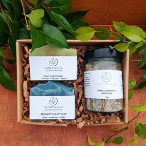 Gift Sets: Soap gift box with Bath Salts