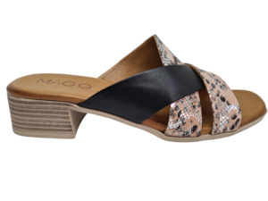 Flat Sandals: Mago - Haddon