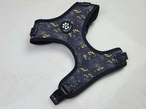 Frontpage: Adjustable Dog Harness - Midnight Blossom
