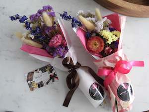 All Gift And Homeware: Mini Romantic Dried Flower Bouquet