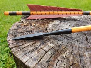 Arrows: Traditional Arrows - Hand Forged Arrowheads