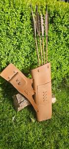 Arrow Rests And Sights: Premium traditional style quiver