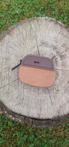 Arm And Finger Protection: Full piece finger tab