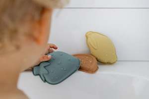 Play: Saylor Mae Silicone Bath Toys - Feeling Fruity (Set of 4 plus storage bag)