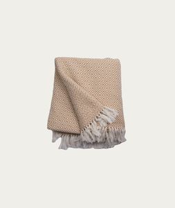 Textiles: Ekel Cross Throw - Beige/Biscuit