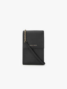 All: Poucheroo black