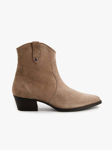 Boots: Thea taupe suede