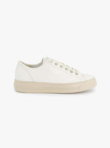 Sneakers: Hanover cream