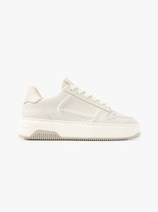 Sneakers: Basket Cole off white