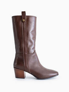 Ankle Boots: Foxie milk chocolate
