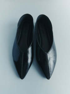 Epona Flat black
