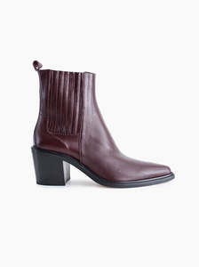 Boots: Jane burgundy