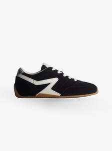 Shoes 1: Retro Slim Ultra black / white