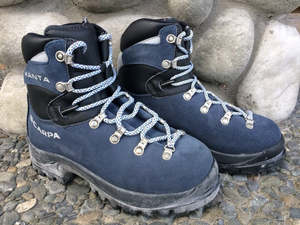 Mens Boots 1: Women's Manta M4 4 Season Boot by Scarpa