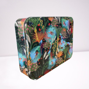 Products: Moana Rd Wāhine in Water Puzzle