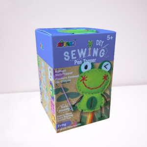 Pen Topper Sewing Kit - Frog