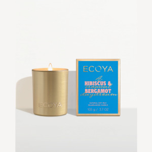Living: Ecoya Hibiscus & Bergamot Mini Goldie Candle Holiday Collection