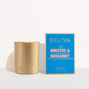 Ecoya: Ecoya Hibiscus & Bergamot Goldie Candle Holiday Collection