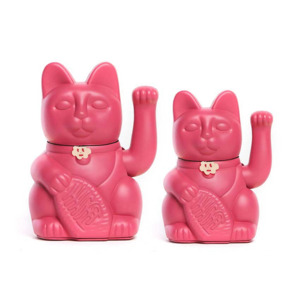 Living: Diminuto Cielo Luckycat Red Violet Decorative Tabletop Object