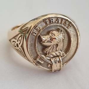 Innes Clan Crest Signet Ring - celtic sides