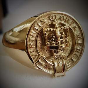 Products: Robertson Clan Crest Signet Ring