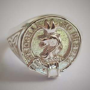 MacGregor Clan Crest Signet Ring - celtic