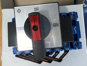 K&N 63A 3ph MOG Base Mount Padlockable Switch