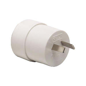 Legrand HPM Travel plug adaptor internatio