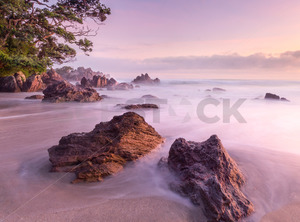 Products: Summer sunrise, Mount Maunganui, Bay of Plenty, New Zealand - SCP Stock