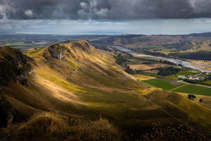 Te Mata Peak under a stormy sky, Havelock North, Hawke's Bay, New Zealand - SCP Stock