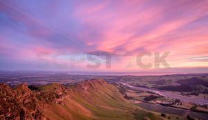 Products: Sunrise at Te Mata Peak, Havelock North, Hawke's Bay, New Zealand - SCP Stock
