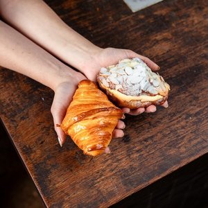 Products: Mini Butter or Almond Croissants