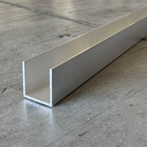 30 x 30 x 2 mm R3 Square Hollow 5.95M - SD ALUMINIUM