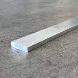 U Channel: Aluminium 100 x 50 x 5mm U Channel 5.95M