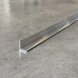 U Channel: 20 x 20 x 3mm U Channel 5.95M - SD ALUMINIUM
