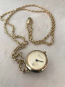 Gucci: Vintage Gucci Pendant Watch